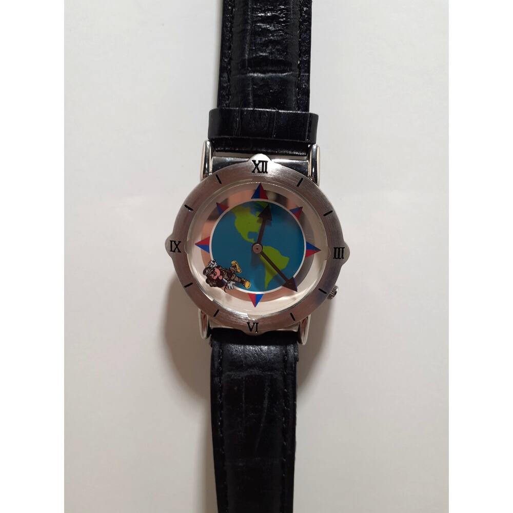 Disney Mickey Mouse World Traveler Wristwatch Fantasma 1990's